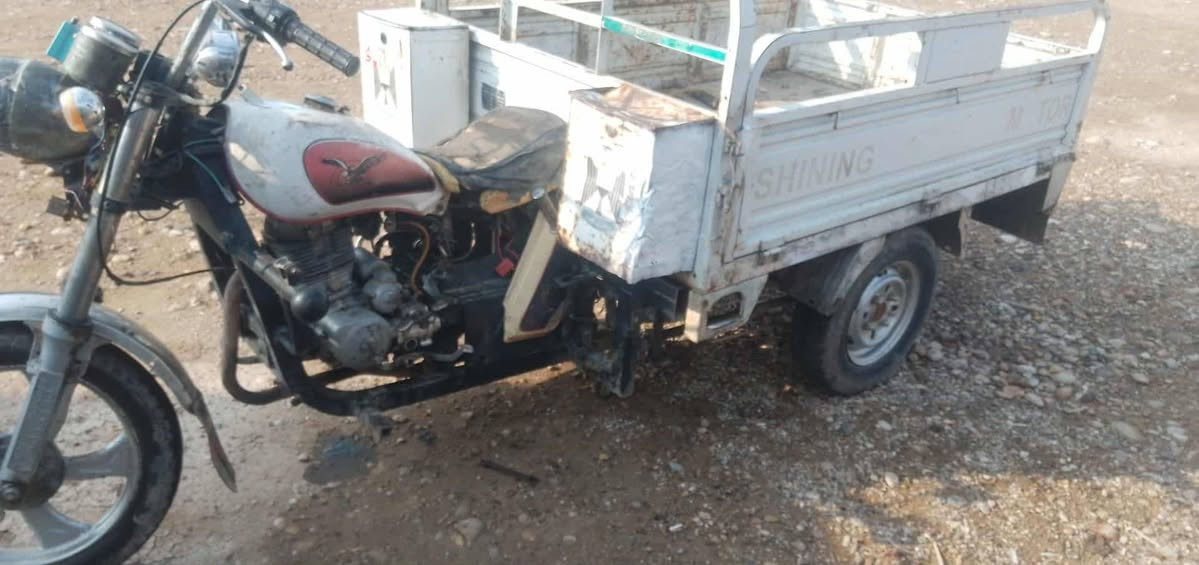 سلام عليكم شباب ستوته اللبيع ستوته نضيفه خير من الله موديل 91 وراق صوليه  ونتصل عله هاثه لرقم ***********
