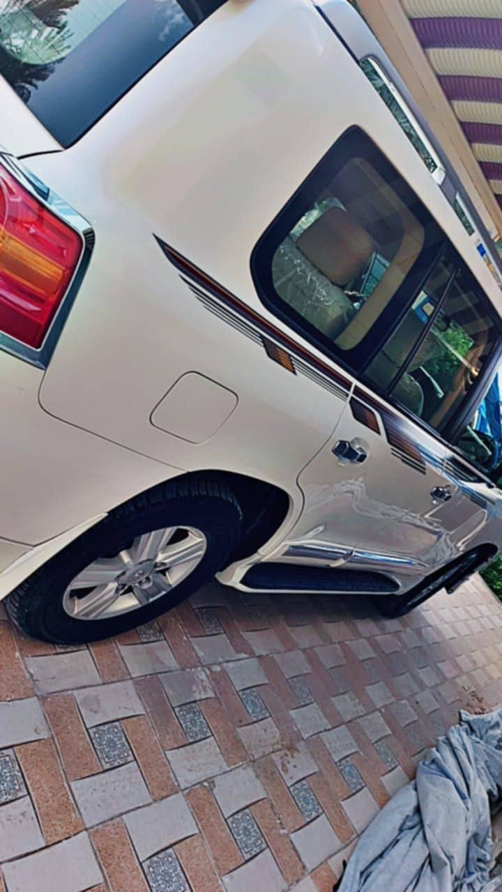 سلام عليكم لاندكروز 2014 بريم مكفوله كفاله عامه من شخط مال جناي والي يريده يتصل واني بلخدمه رقم بغداد ***********
