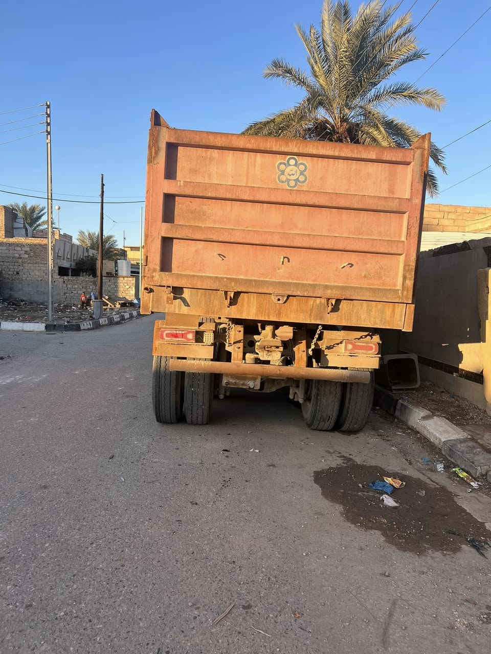 بدي لبيع نضيف جدن مال اكتروز ***********
