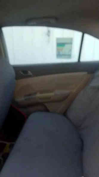 ام كراند 2013
ماندل راعيها عندي رقمه بس مغلق 
اكفلك سرقه وعشاير وطلب 
رقم بغداد سنويه لل٢٧ 
محرك وكير جدد 
تبريد ثلج 
حداديه صدر جدد 
تخم تاير جديد 
كهربائيات كلها شغاله 
بيها نقص بس الدوسه مال سكليتر تروح اطفي وشغل ترجع 
السعر 27وبيها مجال 
رقمي ***********
بغداد شعب
