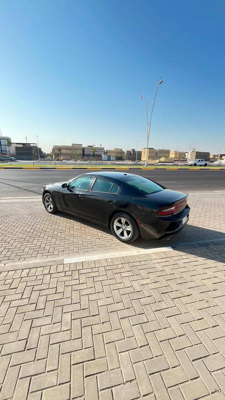السلام عليكم
❌❌للبيع❌❌ 

جارجر موديل 2015 معلاية 2018 

السياره كير طياره 

فئة sxt 

مكينه3600 

تو ويل 

شاشه صغيره 

كير مكينه خبر من الله 

السياره مرمزه مابيها صور حادث ابيع عل فحص 

المكان البصرة القبلة

رقم التلفون 

*********** 

السعر 125 وبيها مجال
