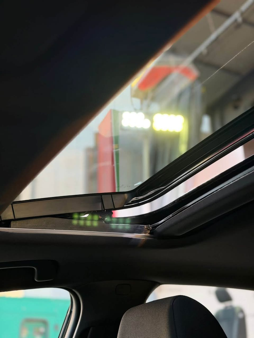 هوندا سيفك ٢٠٢٥ محرك ٢٠٠٠ بنزين ماشي ١٠ ميل ٣ قطعة صبخ بدون دواخل  ارباكات راجع سستم بلادي سيارة نضيفة حيل بدون اي نقص تترقم شمالي فقط موجود ب سليمانيه سعر ١٤٠ ورقه مجال ***********
