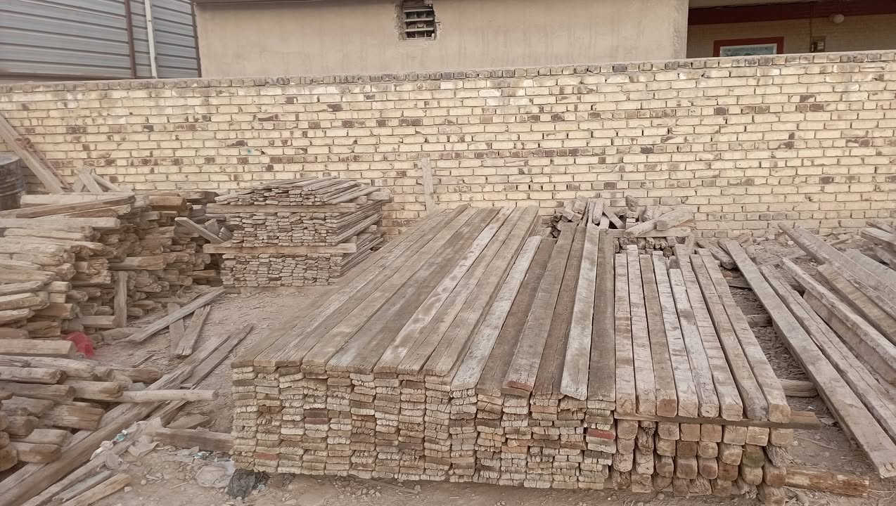 قالب خشب روسي انج تارس 25 نظيف
العدد 7 مكعبات للبيع السعر مناسب 

العنوان حله شارع 80 قرب مطعم ثابت

الهاتف ***********
