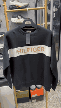 أهلاً وسهلاً بكم في محلنا المميز 📍 الموقع: الكرادة داخل – جنب مول دايم...