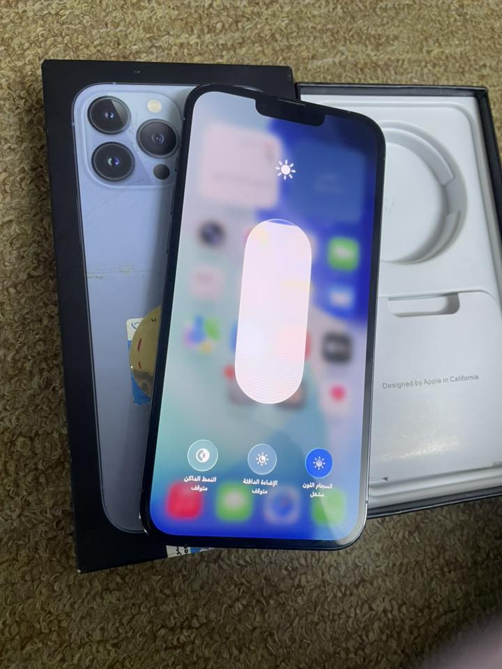 سلام عليكم ١٣ برو ماكس ذاكره ٢٥٦ بطاريه ٨٣ وتر بروف تلفون جديد شخط مابي سعره ٦٧٥ رقمي ***********
