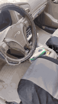 سلام عليكم كل التفاصيل بالفديو شيري ٢٠١١ رقم بغداد انكليزي باسمي مصفره هيئه وغرامات سنويه لل٢٩ محور كير ومكينه كورلا بيكاتشو ١٦٠٠  تحوير بغداد لا لحيم ولا كص نفس البلاد  ماشالله تبريد شغال حداديه وره وكدام جديد تخم تاير جديد باتري جديد منظومة بانزين جديده تشمل فيت بم كامل نوزلات وبلكات راديتر مراوح جدد كهربائيات كلها شغاله السعر ٢٥ قفل من الاخير  السياره بكربلاء الشراي  يتصل او  يراسل واتساب عندي مقاطع فديو  يشوف السياره بلمقاطع كأنما واكف يمه ومكلبها اتصال واتساب الاسيا *********** ***********
