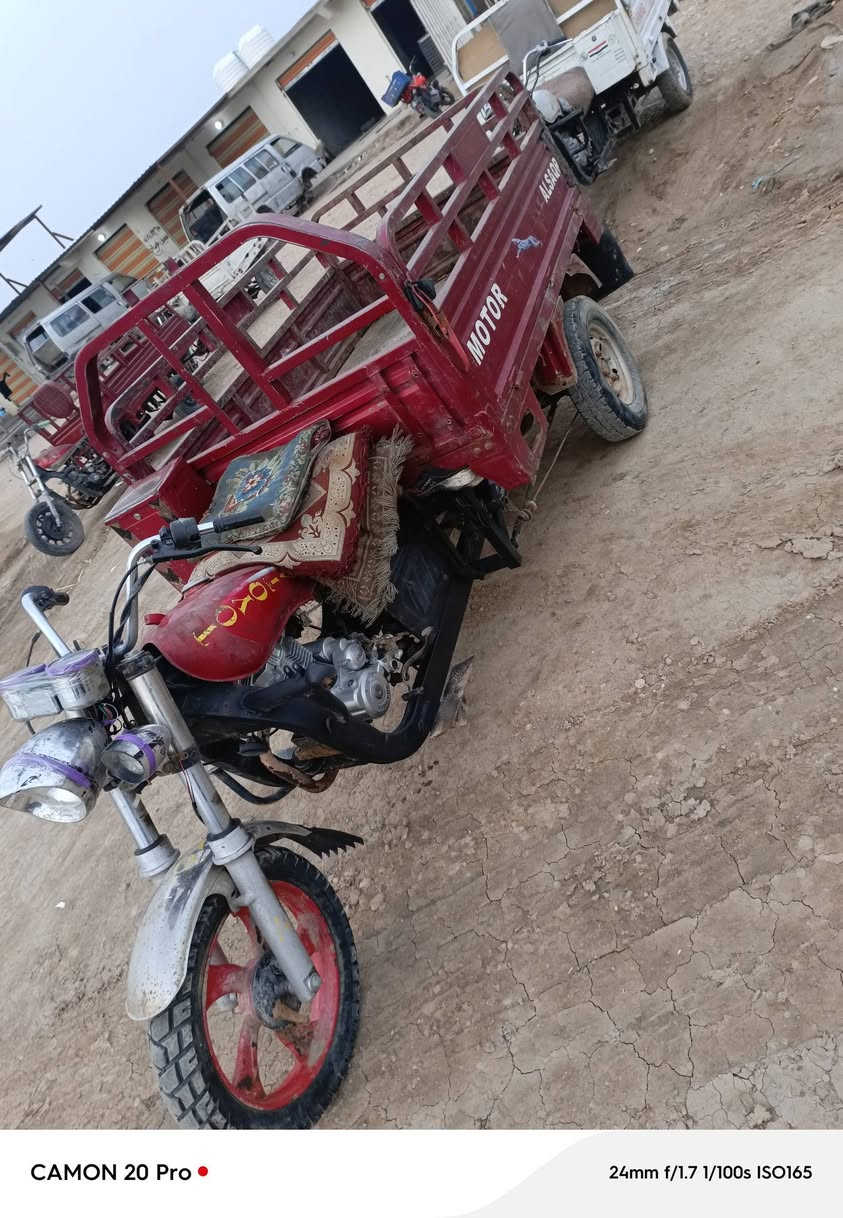 ام الطير 2018 اوراق كامله كهربائيات كامله محرك 24 ستوته خير من الله مكانه ديالى قريه الاسود الشارع العام معرض احمد الكرخي الشراي يتصل ***********
