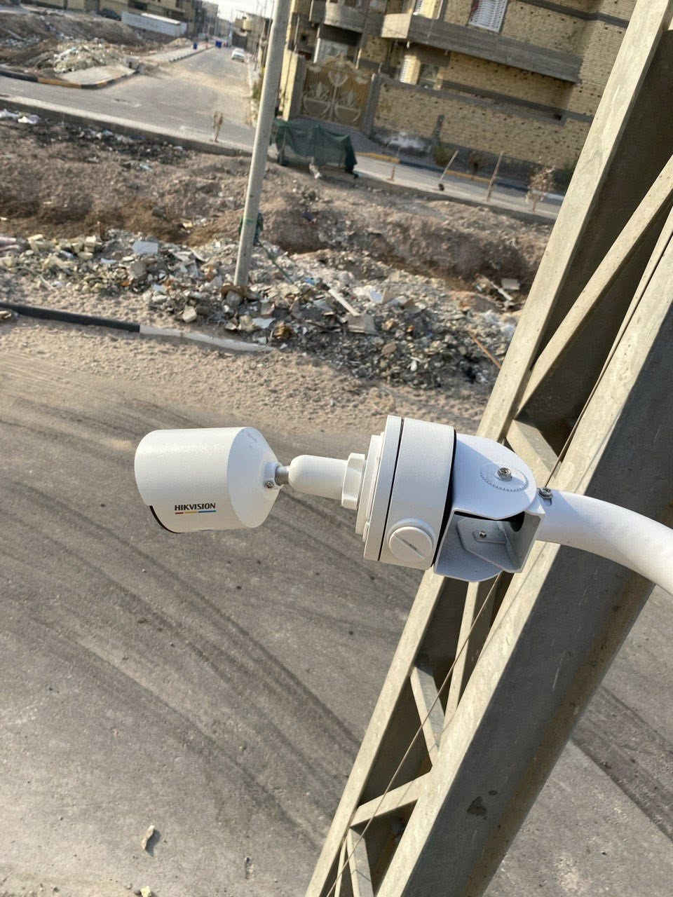 تم تنصيب احد البيوت.
كامرت هيك فجن. 4ميكه. توصل. 
***********البصره
