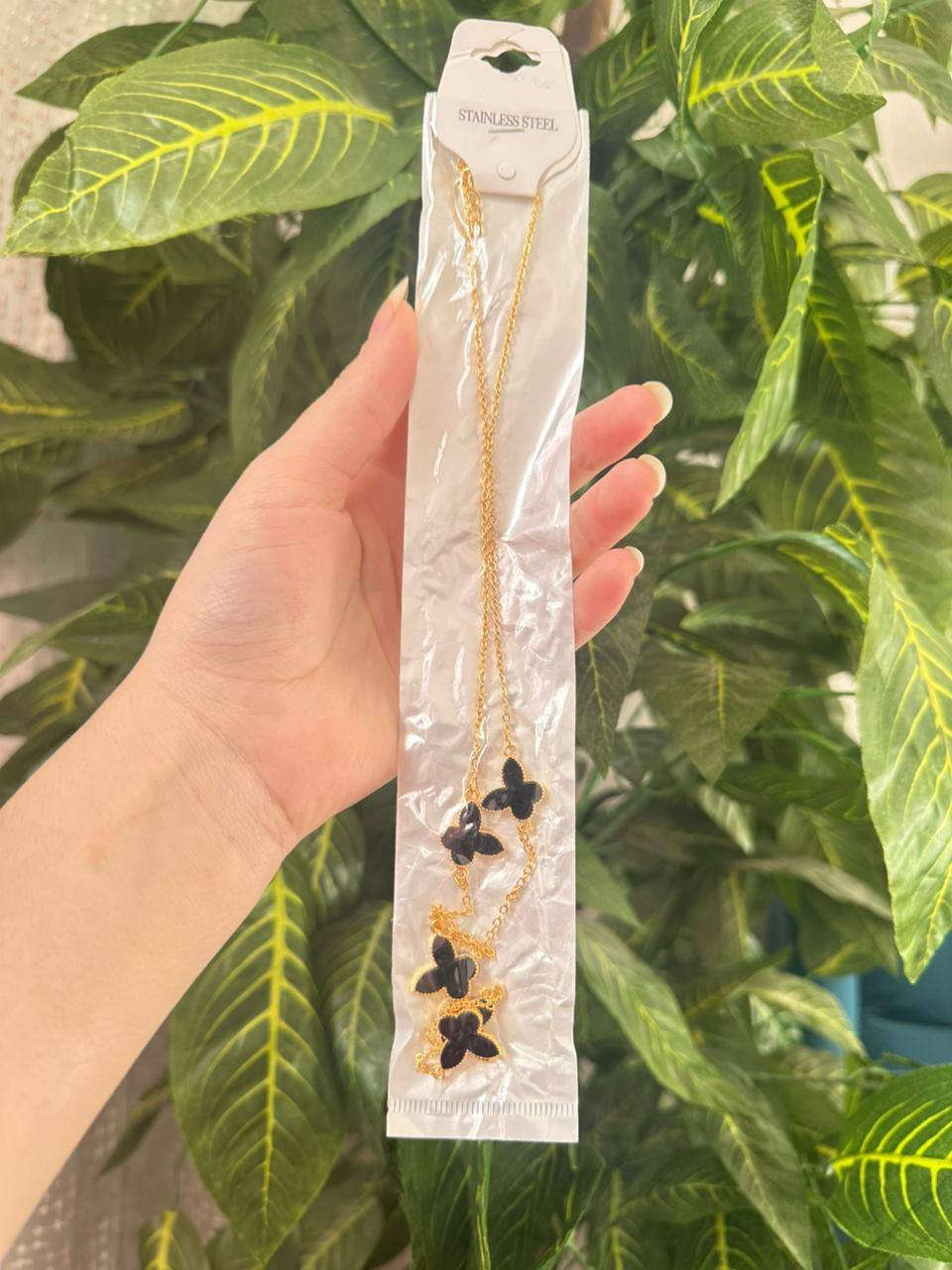 السلام عليكم اشكال وموديلات كلايد سعر القطعة على (الف) دينار 
يوجد توصيل داخل سبع البور سعر التوصيل الف
رقم/*********** او خاص
