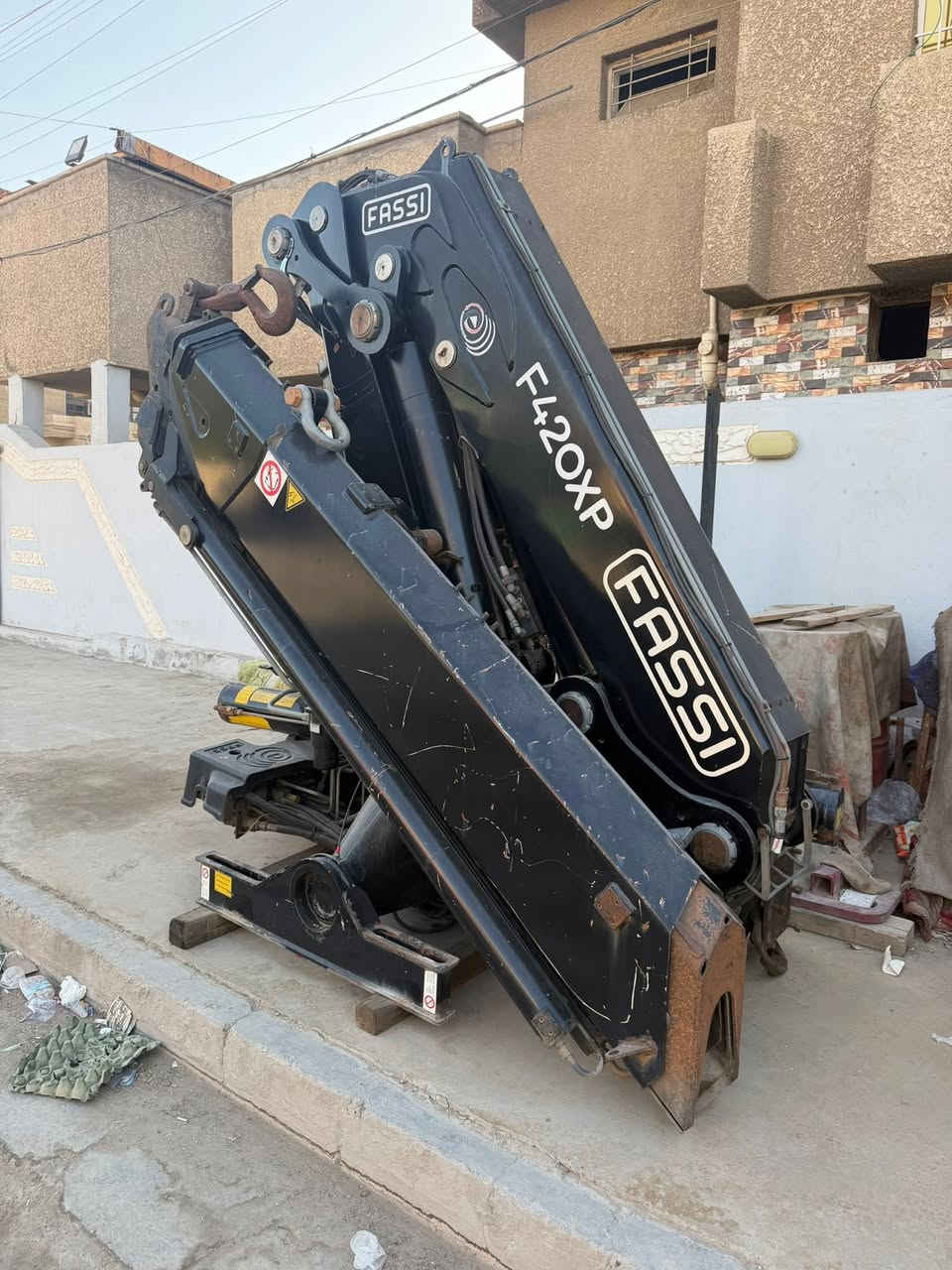 البيع كرين فاسي موديل ٢٠٠٧ احجم لكرين ٤٢٠ أوربي ارقم لهاتف ***********
