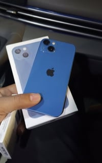 ايفون13عادي شرق اوسط  ذاكره128 نضافه100بلميه بطاريه90 جهاز وتر بروف مك...
