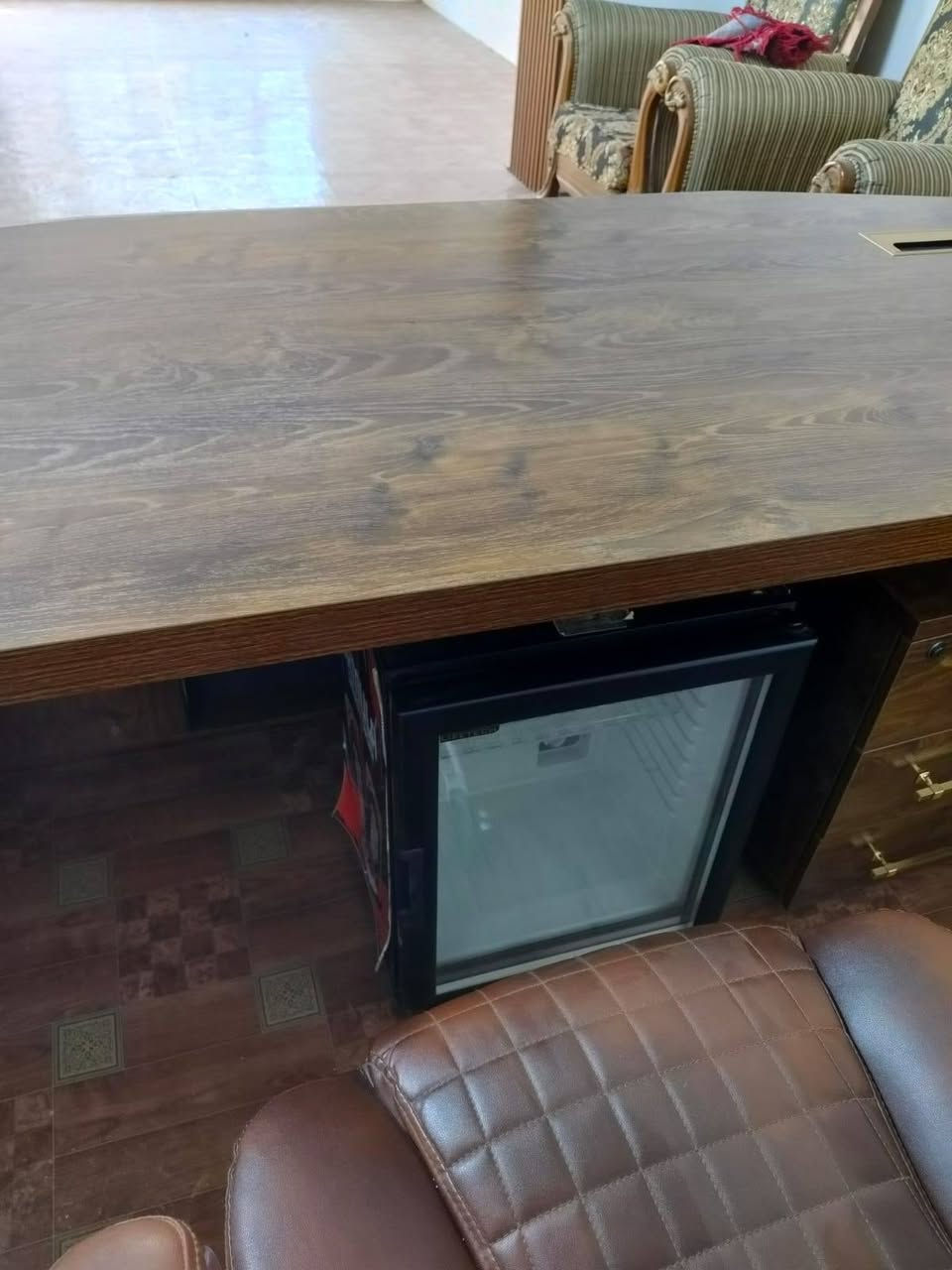 مكتب رئاسي مستعمل شهرين فقط 
السعر 650 الف


**إذا كنت صاحب هذا الإعلان وتريد حذفه لأي سبب، رجاءا أرسل رسالة إلى الدعم الفني**