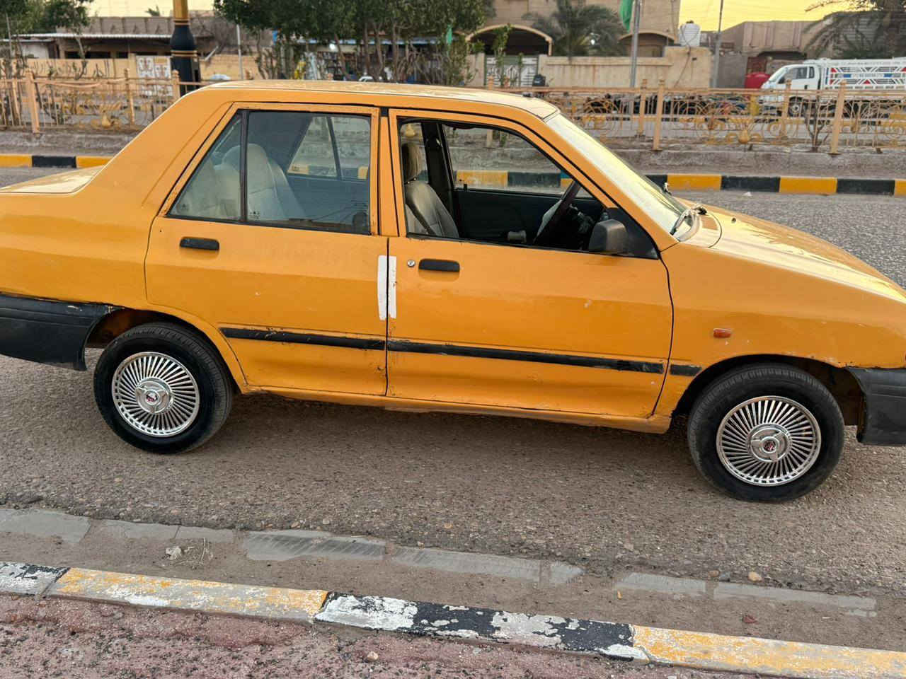 ‏سايبة  موديل 17 مكينه وكير كفاله تخم تاير حداديه كهربائي كلهه شغاله  تبريد ثلج مكفوله من تبديل وصبغ وضربه سياره جهازه خير من الله مكاني ‏العماره  سعرها 20‏ ‏شراي اتصل***********
