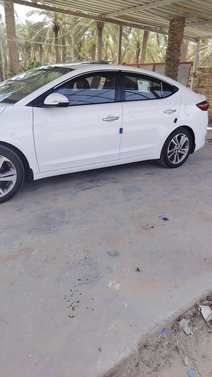 للبيع هونداي النترا 2018 خليجي سوبر كفاله عامه حته الدعاميات فول مواصفات دبل ايرباك ونضام ABs
  فتحه
مكينه 2000 دوش بلادي
تبريد قطعتين
حساسات
شاشه كبيره + كامره دواره
لايت عالي ناصي زنون
تحكم استيرن جهتين
كشنات جلد
يدات المنيوم+ ويل كب كروم
السبير بعده منازل
مكان السياره حله***********
