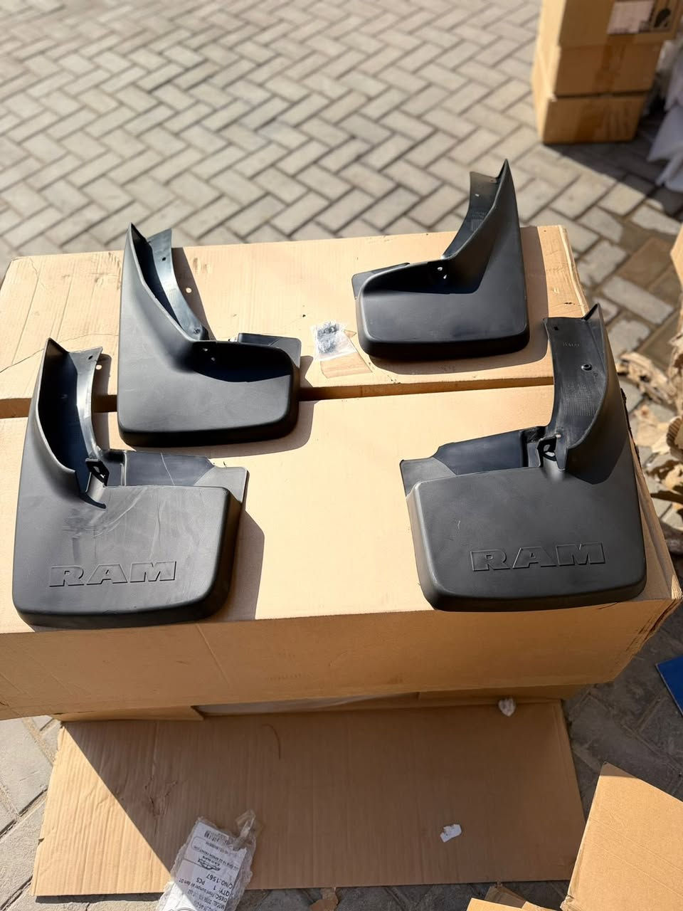 وصول وجبه جديده 

ادوات رام كلاسك وشكل الحديث 
وجمسي سير وسلفادور 
والرام 2025-2026 

العنوان بغداد سنك مقابل كراج ابو طوابق 

*********** 
محل تيسير يوكو
