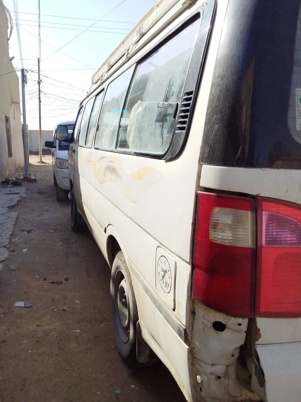 سلام عليكم اخوان فاتون لبيع فقط جاهزه من كلشي ابيع موصليه واذاكوكيه بسته نضيفه اراوس ***********
