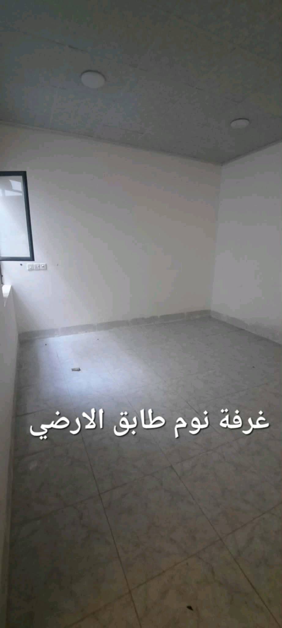 للايجـــــــــــار: 
دار سكني في حي الانتصار شارع 60
خلف جامع الغرباء
طابق ونص 
غرفتين نوم واستقبال ومطبخ وهول وصحيات
مكتب المهندسين للعقـــــــــار 
برهان 
***********
***********