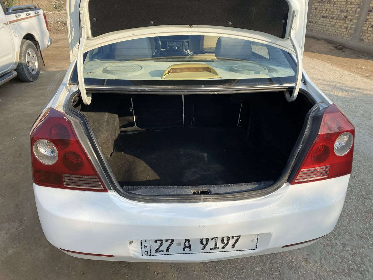 السلام عليكم 
أعيد النشر بسبب الوعود الكاذبه
Mk 
موديل 2012 
السياره مكفوله كفاله عامه
 تدفئه تبريد
كهربائيات كله شغاله
رقم انكليزي 
تحويل مباشر
السعر 41
للاستفسار الاتصال ع
***********
