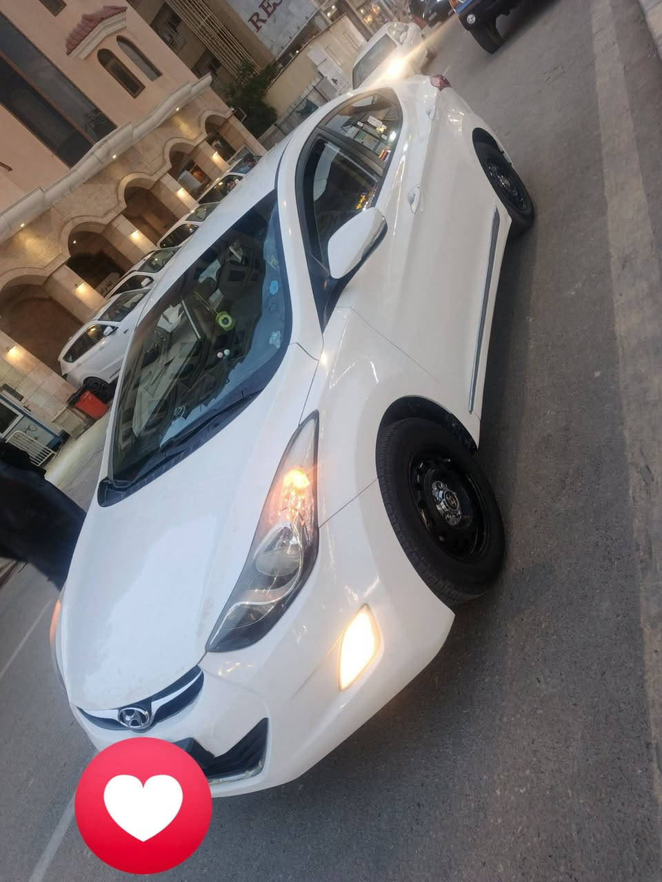 سلام عليكم النترا موديل 13رقم ربيل البيع بسم كردي وكاله تحويل  مكينه كير خير من الله يسوي تبريد حداديه الوره ستوني مسويها الكدام 70 , بل100 مكينه 1800 سيارة بيه قطعه وحده تبديل فقط بدون كل دواخل وبيها شويه باردات شوف العين تصال فقط *********** سعر 106بيه مجال قليل  مكاني نجف
