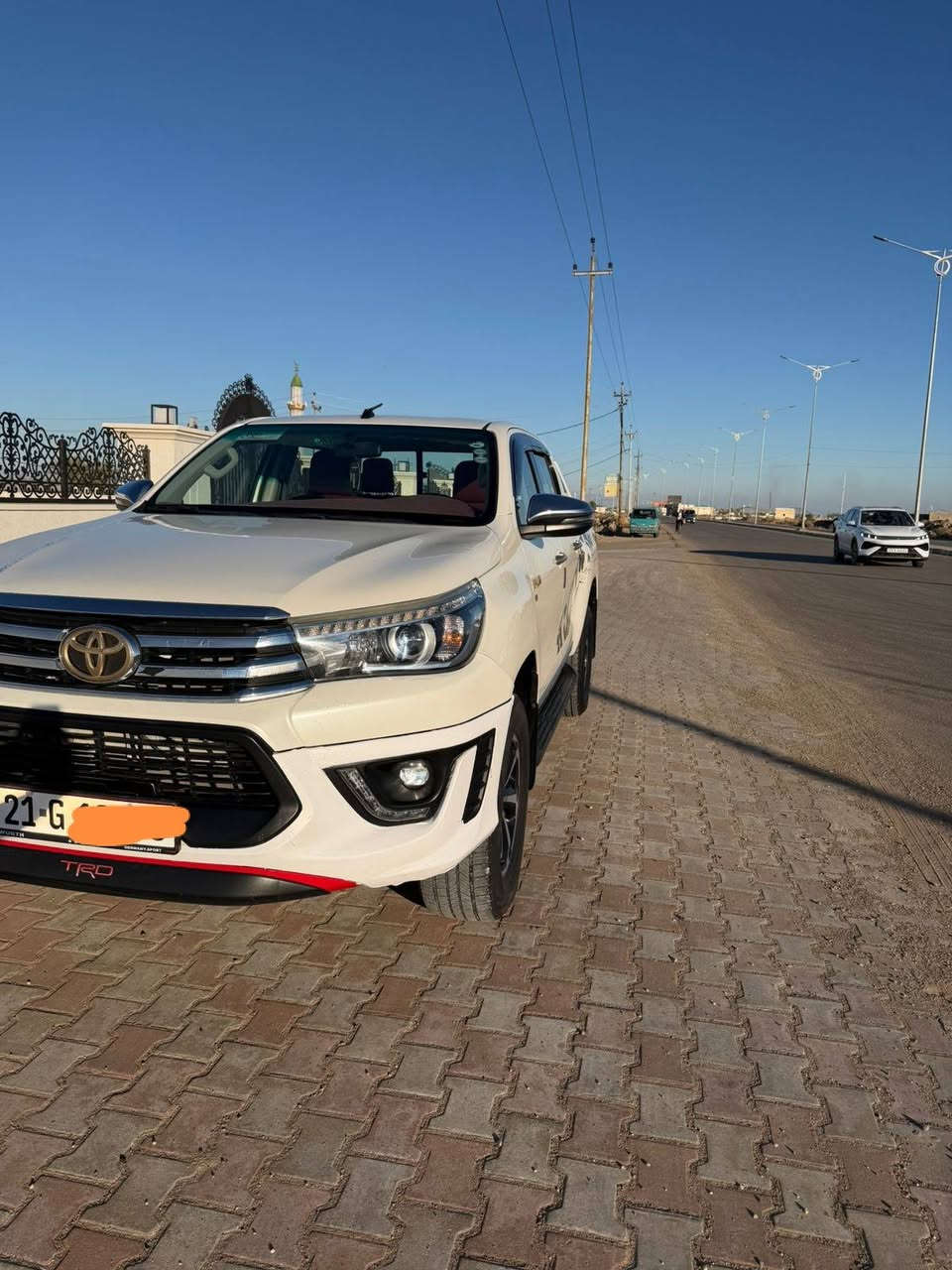 السلام عليكم
هايلوكس تي ار دي 2020 مكفوله كفاله عامه سعودي بصمه
رقم سليمانيه تحويل ثاني يوم

سياره بسمي الرقم الجديد سنويه لغاية سنة 30

ستفسار ***********
