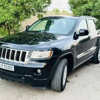 جيب لاريدو 2012 رقم بغداد دولي الجديد  ماشيه ١٢٠  محرك ٣٦٠٠ /٦ قطعتين ...