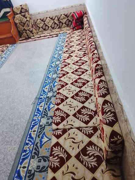 ديوان لبيع سعر خاص ***********
