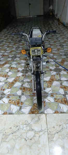 يالله اسلام عليكم ورحمة الله وبركاته
دراجه للبيع الدراجه بيه نواقص بريك وكلج وبيه تبخير واوراقه ضايعه يعني بدون اوراق مكفوله من السرقه السعر 150وبيه مجال رجائن لي ما يشتري لا يتعبني تره يسمع كلام مو حلو المكان ديالى الغالبيه رقمي *********** بي واتساب وموجود خاص
