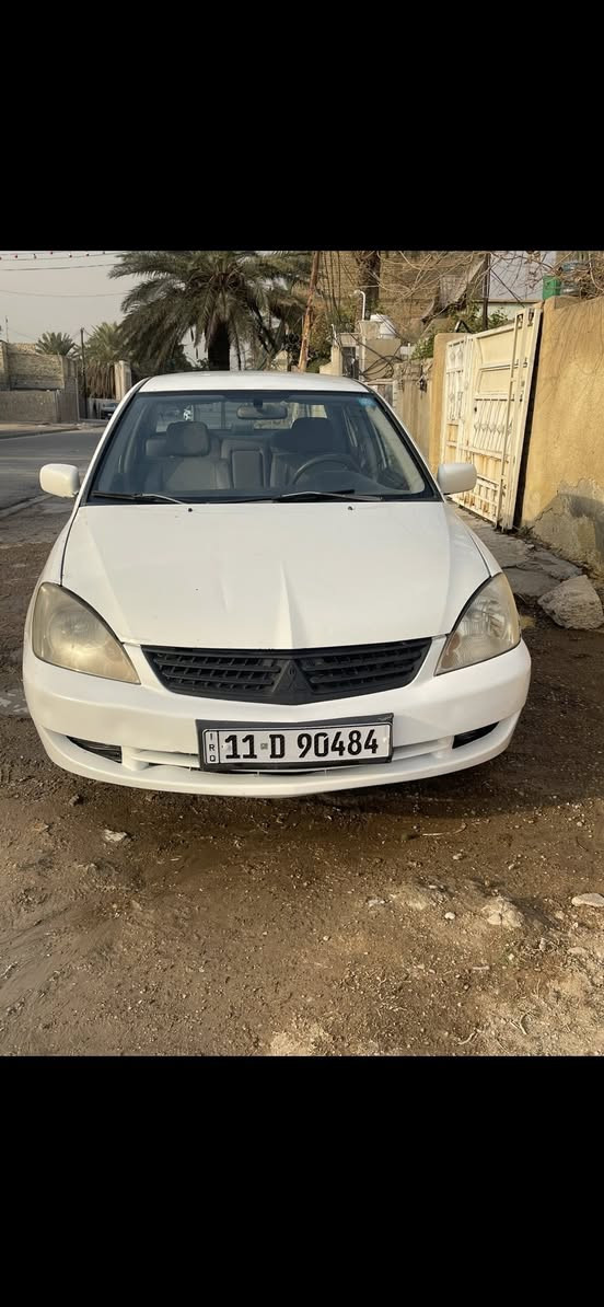 لانسر2011 رقم بغداد باسمي مكينه 2000 سياره بيه ٣ قطع صبغ بدون دواخل السعر ٧٨ ورقه وبيه مجال ***********
