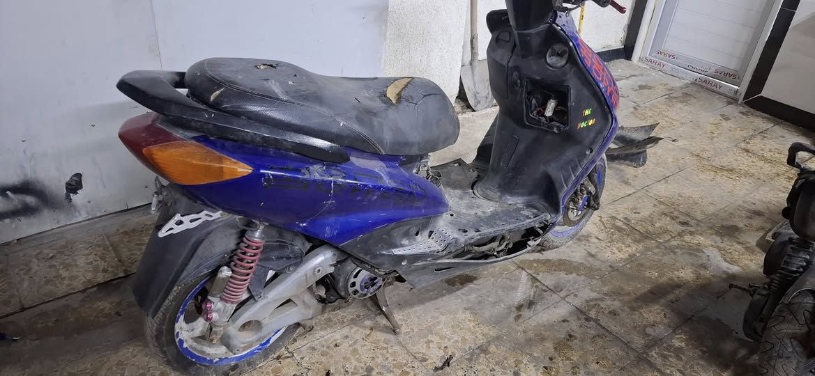 سكنس ياباني ١١٠ كوم حديد ابيع٢٠٠ بيهة مجال بغداد حي اور  ***********
