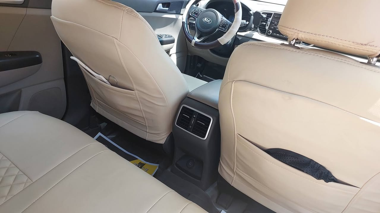 السلام عليكم، للمراوس فقط
سبورتج ٢٠١٧ سلوفاكي خليجي أربيل رقم وسنوية جديد كفالة من الصبغ والتبديل بيها بارد جدا بسيط
كير ومحرك وصدر مكفولات
ماشية ١٣٠ الف 
مواصفات حساسات امامي وخلفي
تبريد امامي وخلفي
مري شفط
تحكمات ومود درايف ونظام منحدرات
مراوس توسان ١٩ او ٢٠ ويفضل رقم شمالي 
السعر ١٨٢ 
رقم الهاتف *********** متوفر واتس
