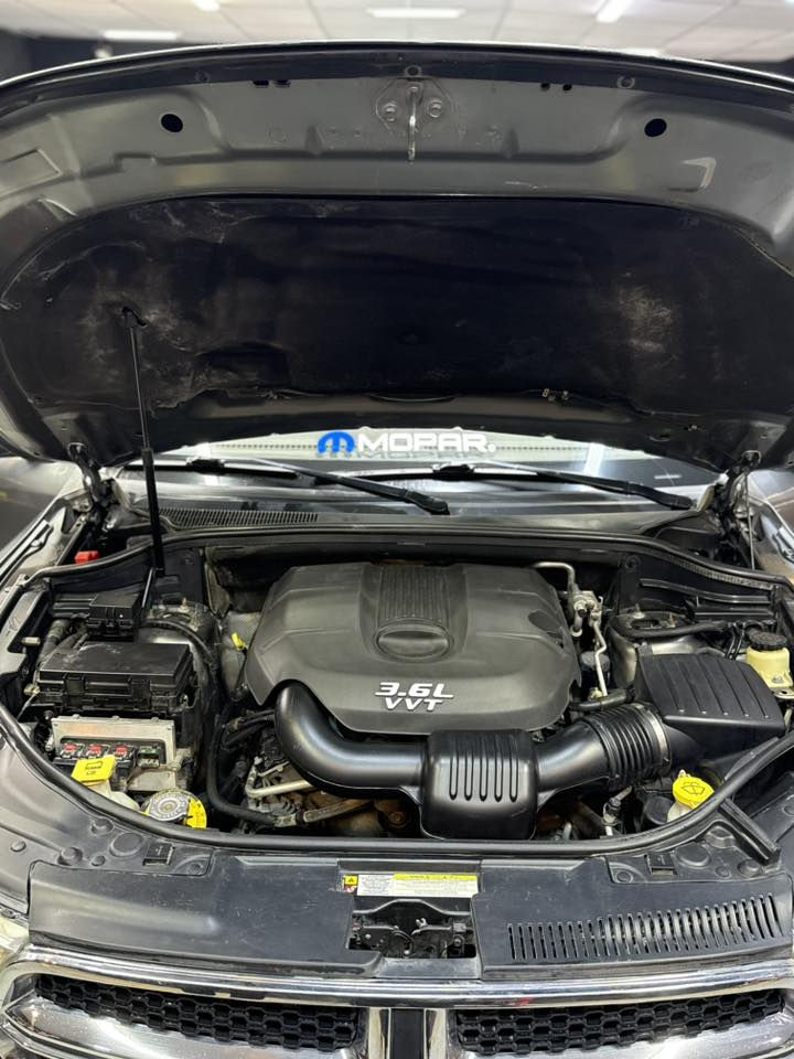 دورنكو 2013 كلين تايتل بدون حادث كفاله عامه 

بيع او مراوس حسب القناعه

رقم السيارة : مرقم صلاح الدين بسمي 
موقع السيارة : تكريت
نوع السيارة : دوج دورنكو 
موديل السيارة : 2013
المسافة المقطوعة: 200الف  كيلوو وليس ميل
محرك  3600

مواصفات:
فول فول مواصفات  
بصمة تشغيل 
بصمة ابواب 
كشنات جلد كهربائي 
كشنات خزن وضعيات 
كشنات تدفئة  
كشنات خلفية تدفئة    
فتحه 
دفع رباعي 4*4
صندوك كهربائي 
تشغيل عن بعد 
تبريد 3 قطع 
شاشة كبيرة 
مانع انزلاق 
حساسات خلفية   
 

ملاحظات: السيارة مكفولة جديدة ما شاء الله عليها بالعآفية على يآخذهآ ويرزق الجميع بوحدة نفسها 🤲

سعر 205 وبي مجال قليل
 

للأستفسار 

***********
