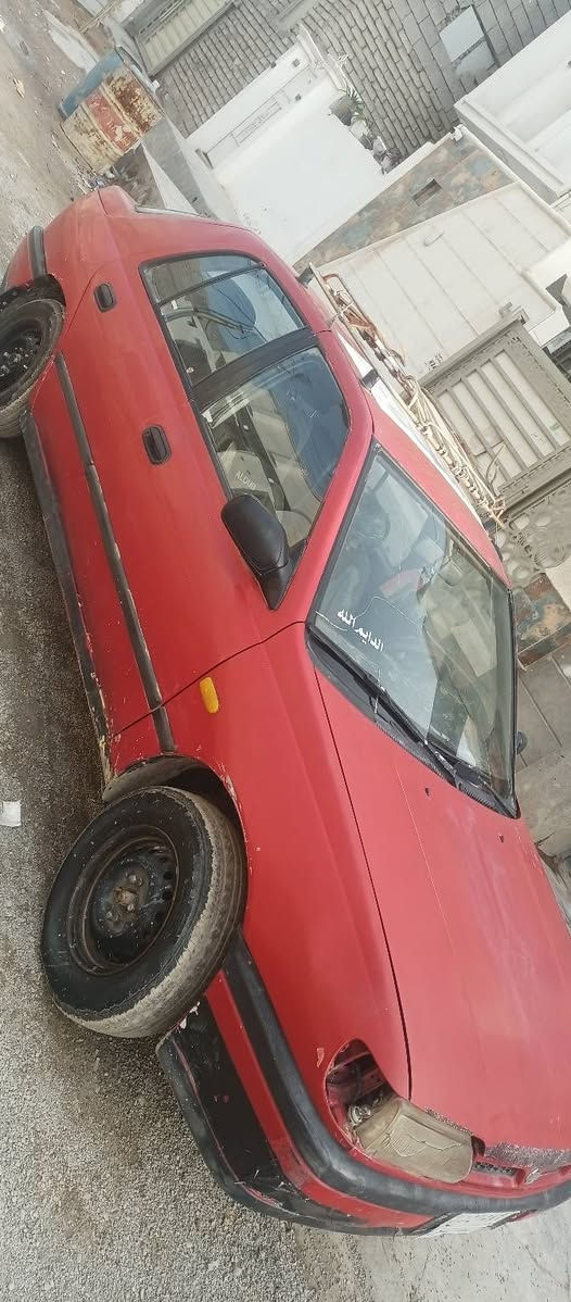 سيارة نيسان سني 1991 رقم بغداد سنوية 27 رقم الماني راعيها بسامراء ثاني يوم التحويل السعر 27 ورقة رقم الموبايل ***********
