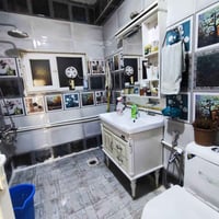 شقة سرقفلية للبيع.مساحة 140م. 4 غرف نوم و صالة و مطبخ وحمام ومخزن. للج...