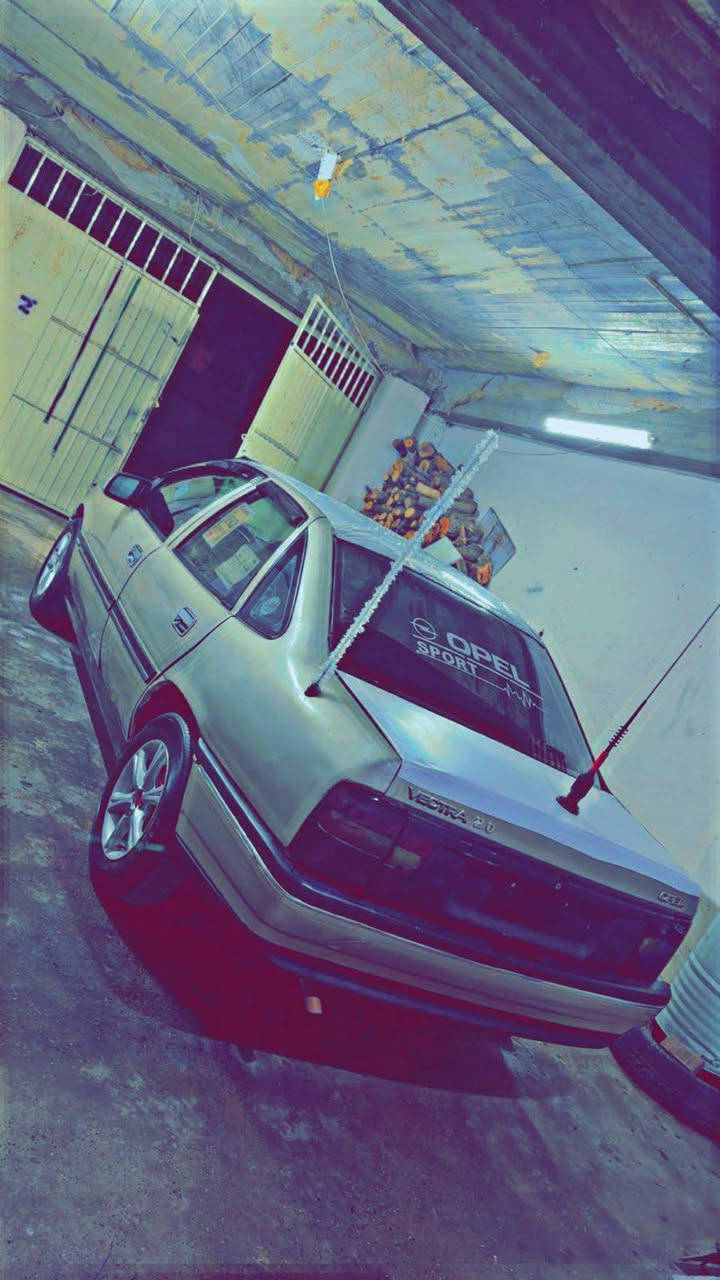 ئۆپڵ ڤێکترا مۆدێل ۱۹۹۳ گێڕ عادی مەکینە ۲۰ سەیارەکە بێ دەعم و لێدراو ساردە کوتی نییە خایسی نییە زۆر جوان ماوەتەوە  چوار تایەو ویلی نوێیە بێ کێشە بێ دوکەڵ بێ بوخار سەیارەکە علوجە بەشەرتی موس و بڕاوە ماڵی مەدەنی بەشەرت
سعر 19 گەڵاو مجال 
جوابی چات نادەمەوە ***********
