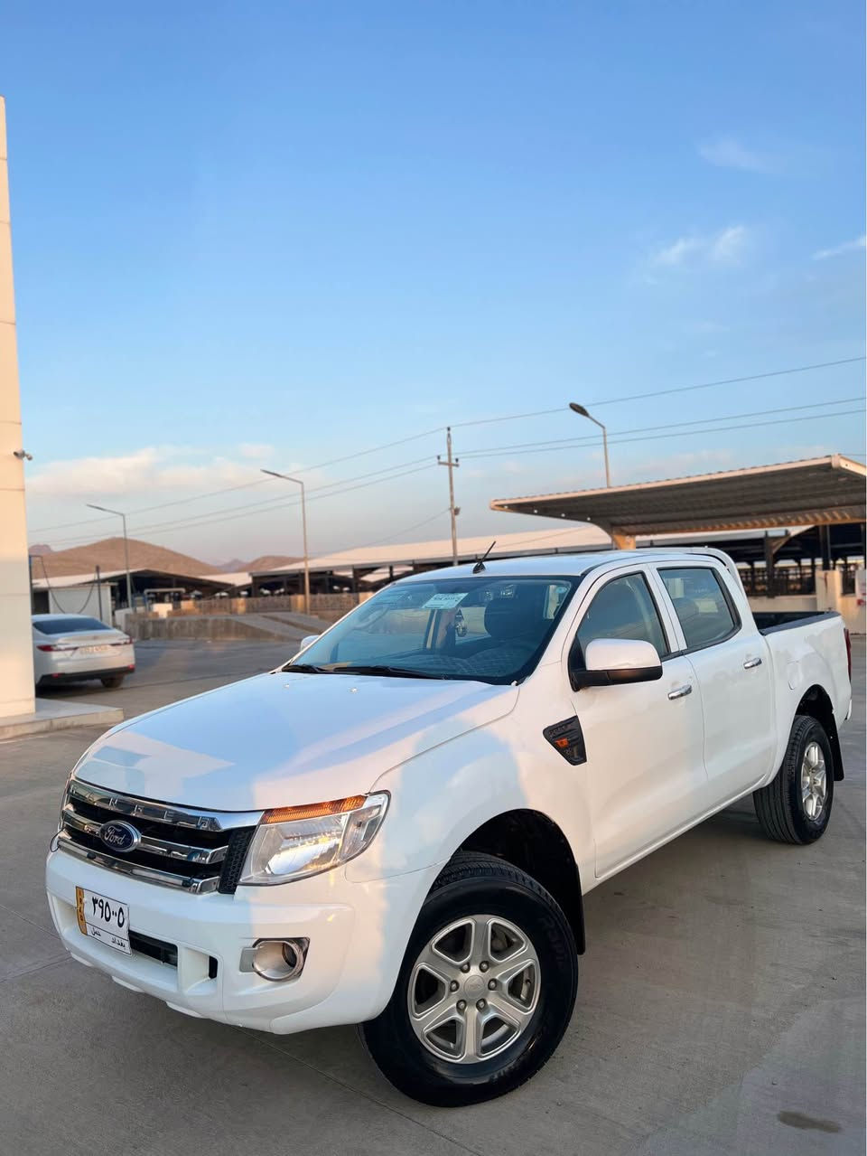 فۆرد ڕەنجەر مۆدیل ٢٠١٣ بەنزین گێر مەکینە ئەکسل بەشەرت سەیارەکە علوجە ماڵی عوکمی مەدەنەی بەشەرت هەزەو پاکانەی سۆرانی بۆ کراوە ٤ تایەی تازەی لەژێر دایە عیزام سبوغە بێ دەعمو لێدران بۆ جوانی خۆم کردومە نرخی خوار هەموو بازار ٨٥ وەرەقە و کەمیک مەجال ژ.م*********** رانية, السليمانية
