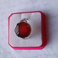 اللهم صل على محمد وآل محمد الطيبين الطاهرين تحف من العقيق الكرزي والجز...