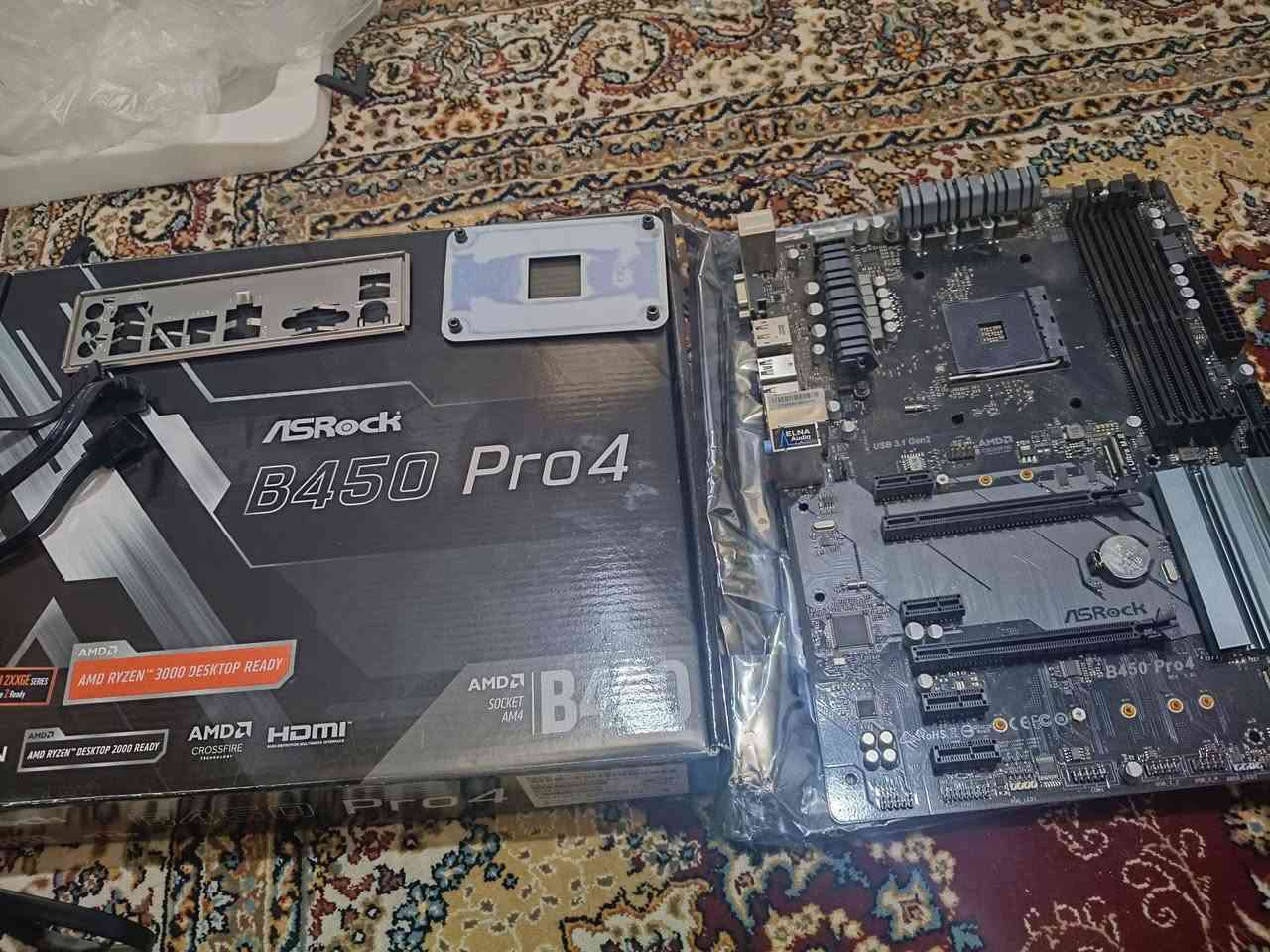 قطع PC مستعملة للبيع 🖥️
للبيع قطع حاسبة مستعملة بحالة ممتازة
CPU: Ryzen 5 2600 ----- 60الف

GPU: GTX 1660 Super PNY XLR8 6GB ------ 170الف

Mobo: ASRock B450 Pro 4 ---------- 120الف

RAM: 16GB DDR4 3000MHz -------- 130الف

Case: Xigmatek Venom X ------- 75الف

Tp-link wifi card --------- 10الف


**إذا كنت صاحب هذا الإعلان وتريد حذفه لأي سبب، رجاءا أرسل رسالة إلى الدعم الفني**