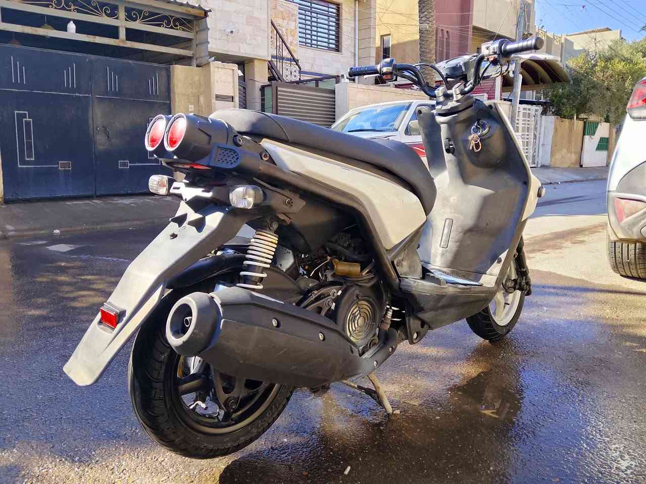 سلام عليكم سكنس جبلي للبيع دراجه صار اسبوعين من نازلة رمبه دراجه خير من الله وكاله بمنعى الكلمه برغي ما ممفتوح كفاله عامه من البدايه للنهايه اوراقه كامله
العنوان بغداد البياع 
الرقم ***********
سعر 1500 وبين مجال للشراي
