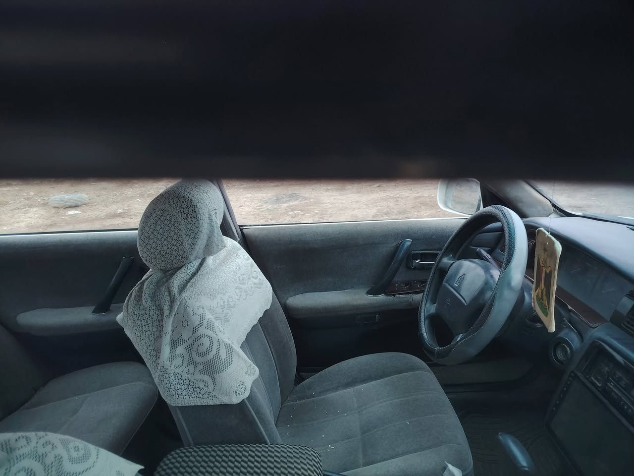 سلام عليكم راس ثور نضيفه كلش مكاني شطره بيع او مراوس مكينه ثنين ونص فيفيتي وهذا رقمي ***********
