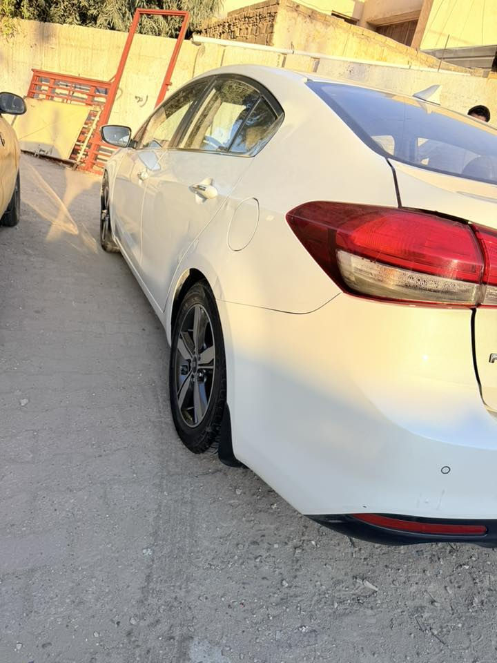 السلام عليكم فورتي مود 18سياره فول عده لفتحه مكفوله فقط بارد باب لخلفي رقم سليمانيه السعر 120للتصال *********** النوان بغداد الشعله
