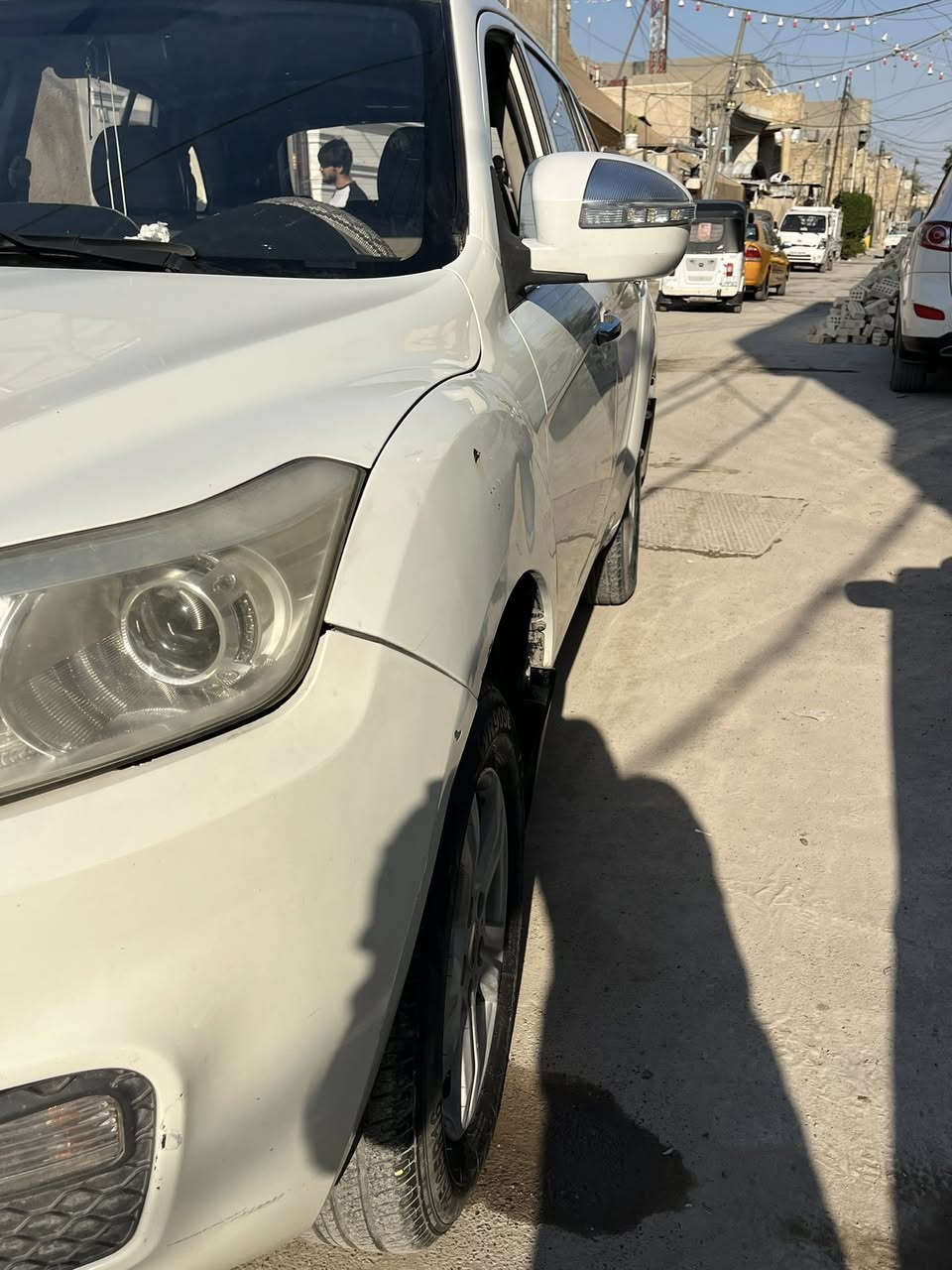 السلام عليكم 
ليفانx60 للبيع موديل 2016
كير اوتو مكينه مكفوله  تبريد ثلج الخلل بالكير كهربائي ابيع بدون كير 
مكفوله من الضربه والصبغ ملاحظات  قليله 
رقم بغداد الالماني 
باقي التفاصيل متواجد ع رقم ***********
السعر 68 وبيها مجال 
العنوان بغداد الامين الثانيه .
