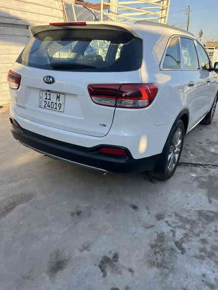 كيا سورنتو موديل 2018
خليجي 6 سلندر 7 راكب 3 قطع تبريد 
حساس أمامي خلفي زراگ لايت بردات خلفية مع كاميرا بلادية السيارة مكفولة كفالة عامة بگ لايت لد ولايت لد عالي ناصي زنون بلاجكتر 4 عدسات رقم بغداد إنكليزي بأسمي العنوان بغداد السعر 138 
رقم الهاتف ***********
