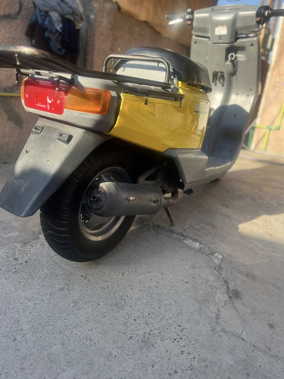 السلام عليكم دراجه بيكم للبيع الدراجه نضيفه وحلوه وكلشي شغال بيها اي استفسار الرقم ***********
