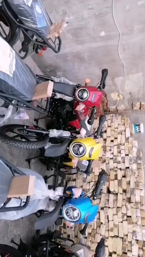 ياالله اللهم صلي على محمد وآل محمد
السلام عليكم
تم وصول وجبه دايون كلاسلك وجبلي شد اليوم كله صناديك 
موديل 26
اوراق اسكنر
بيهن كتابه حمره وبيهن بيضه
مكينه 200 الأصلي 5 نجوم
سويج سجينه عدد 2 بصمات عدد 2
تشغيل عن بعد 
زيرو صفر كيلو متر
العنوان حله المركز
رقم ***********
الأسعار تفليش جوه السوك
