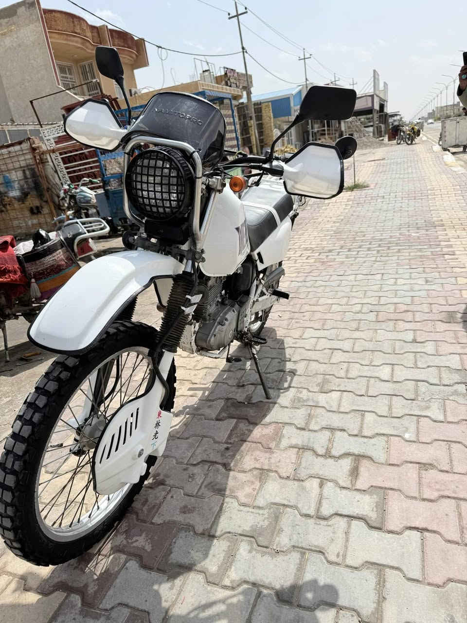 اللهم صلّ على محمد وآل محمد 
قفاز دجبل ياباني حجم 200
        ((سنويه ورقم)) 
العنوان واسط قضاء بدره 
***********
***********
