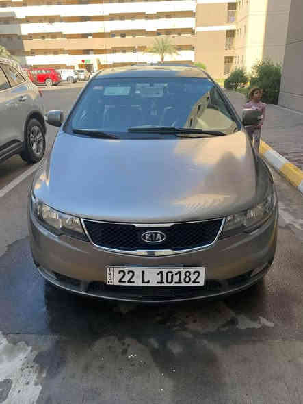 السلام عليكم كيا سيراتو خليجي ٢٠١٠ سياره على البلاد حتى الدعاميات بيه بارد بالباب الخلفي من الجهه اليمنه مكينه وكير مكفولات مكينه ١٦٠٠ دوش رقم انكليزي اربيل سنويه بأسمي فول مواصفات عدة البصمه جاهزه من كلشي استخدام شخصي ما متعوبه ماشيه ١٣١ سعره ١١٠ بيه مجال قليل مكانه بغداد الزعفرانيه هاتف ***********
