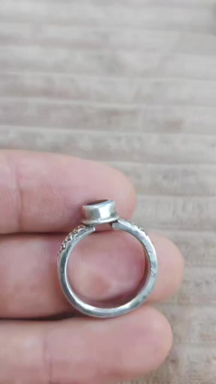 جزع يماني روعه السعر ١١٠ الف لايوجد توصيل الزعفرانيه  ***********
