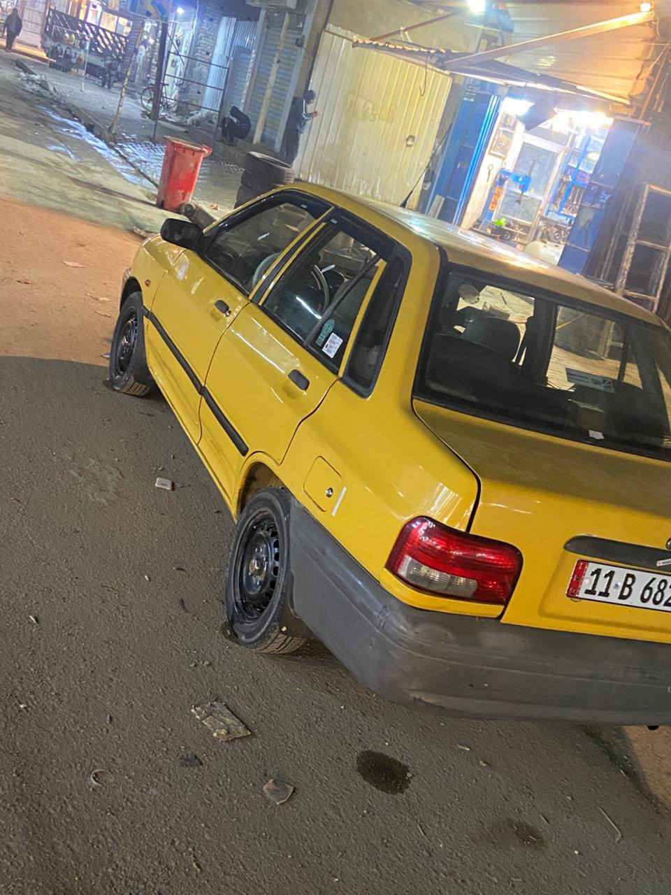 السلام عليكم سايبه موديل 2012مكينه بيه صوت خفيف بس لا تنقص ولا تبخر كير جديد شواصي معمرات تعمير حلو سياره جاهزه مصفره تحويل مباشر للبيع السعر 29للستفسار ***********مكان بغداد الشعب
