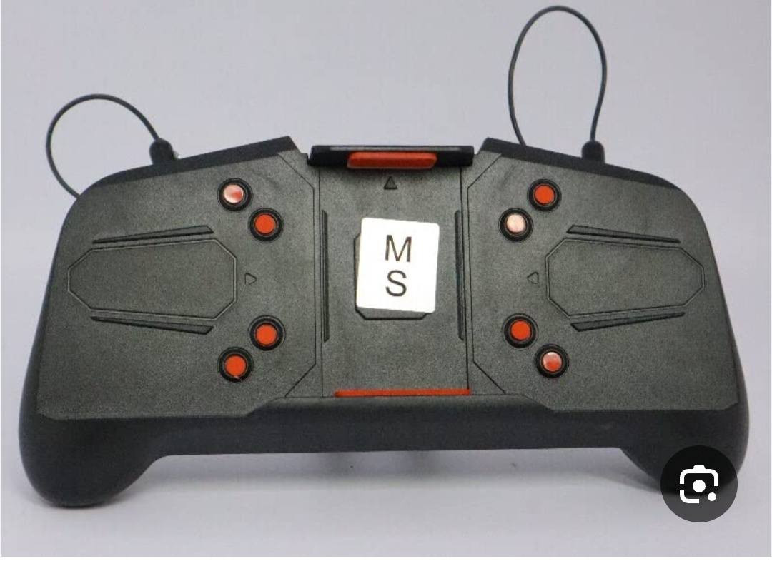 قبضة تحكم بالألعاب للهواتف الذكية (Gamepad) المخصصة لألعاب مثل ببجي، وهي مصممة لتوفير تجربة لعب أفضل.
الي محتاجها يراسلني وتساب ***********
