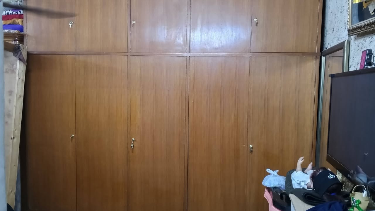 السلام عليكم 
كنتور 6 ابواب نظيف سعر 225 بي مجال 
كنتور 5 ملحق نظيف كلش سعر 300 بي مجال 
جرابي نفر صاج عدد 2 سعر الوحده 100 بيه مجال 
مكان بغداد المشتل 
( الخاص مغلق شراي واتساب ***********)
